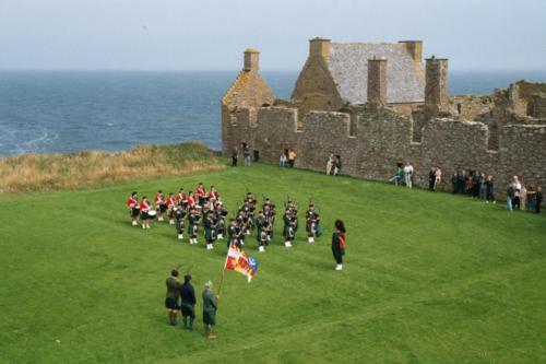 Full band playing at Dunnottar